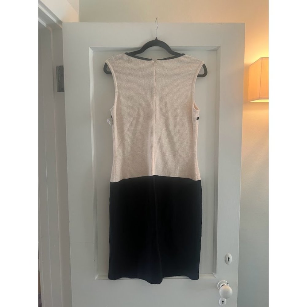 NWT ST. JOHN CAVIAR Colorblock Pattern Knee-Length Shift Dress Black & Cream 6 - Picture 2 of 4